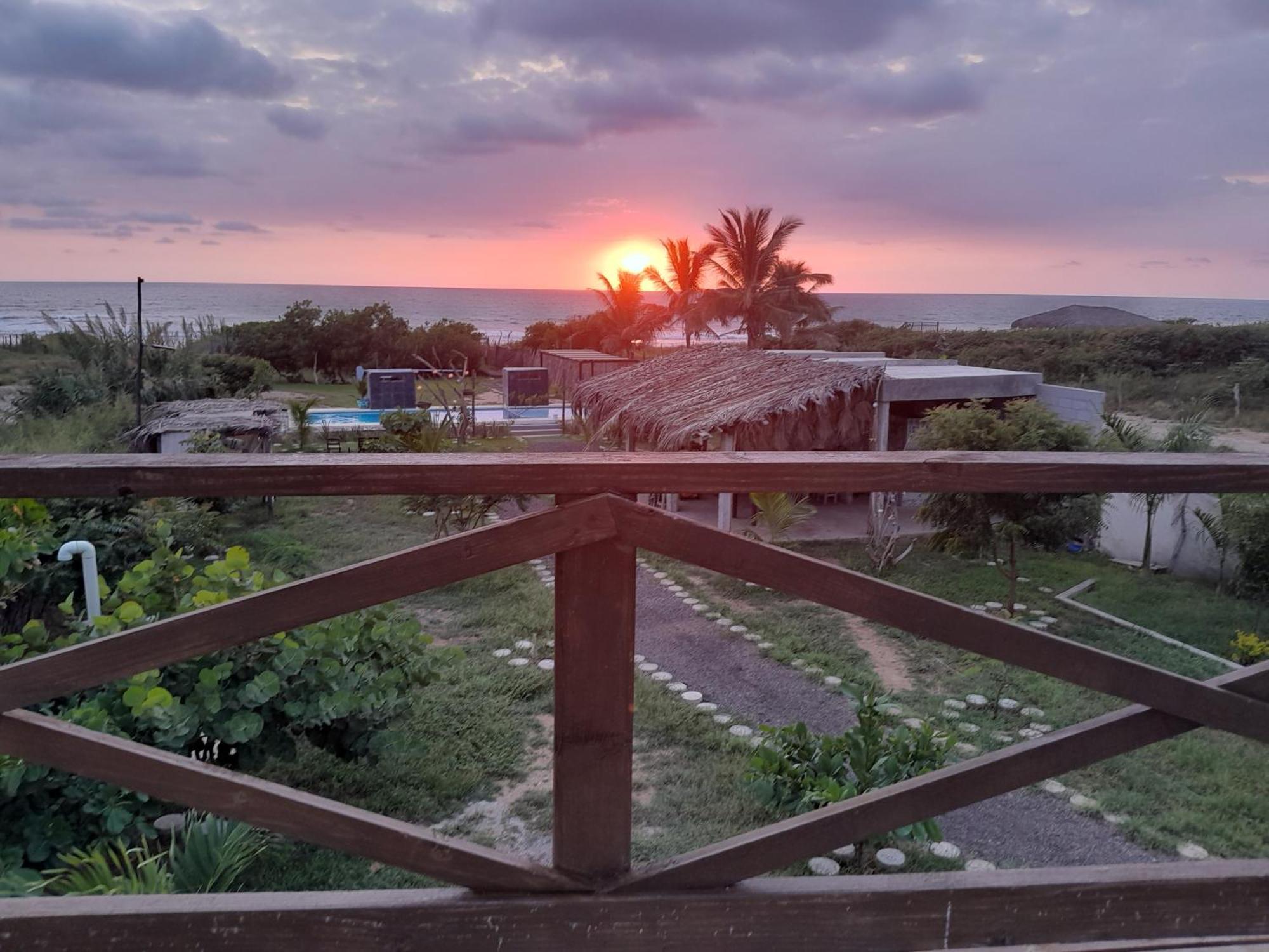 Tres Velas Surf Celestino Gazca Villasenor Экстерьер фото